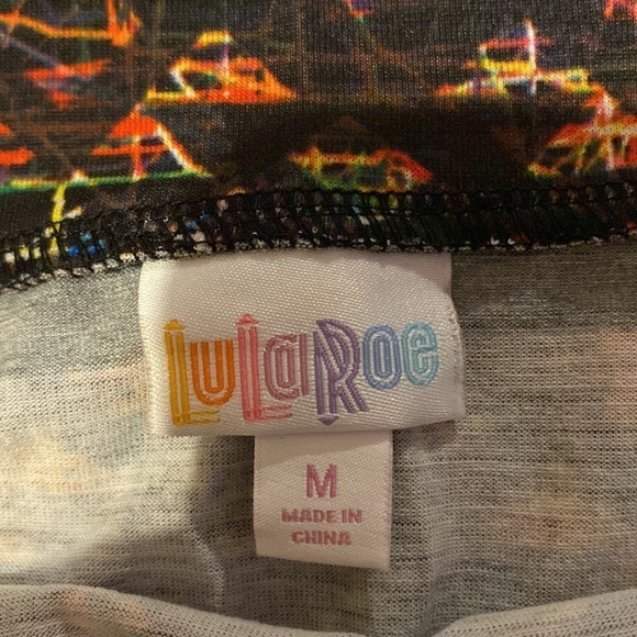 Lularoe Cassie Skirt size medium (CM) - Picture 4 of 4